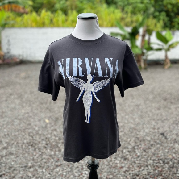 NWT H&M Nirvana T-Shirt - Picture 1 of 12